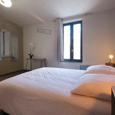Apartamento Maison Avec Cour Proche Centre Ville Carcasona