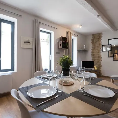 Maison Avec Cour Proche Centre Ville Apartamento